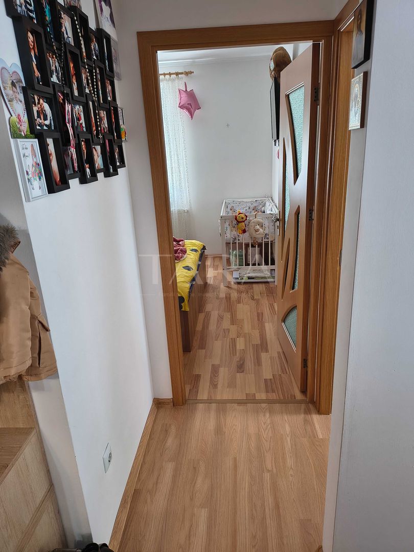 Apartament mobilat și utilat complet, cu parcare, Baciu – zona Regal. - Poză 4