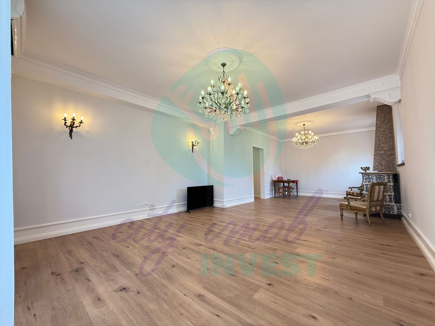 Eleganță interbelică autentică | 127 mp | Piața Sfântul Ștefan - Poză 1
