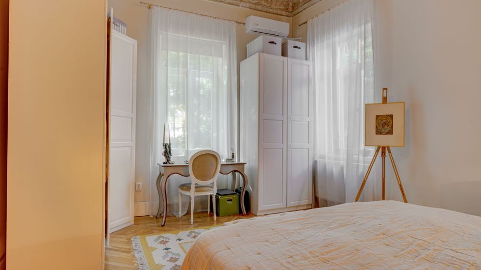 BIJUTERIE ISTORICĂ  SI RAR DE VANZARE in zona ARMENEASCA - Poză 14