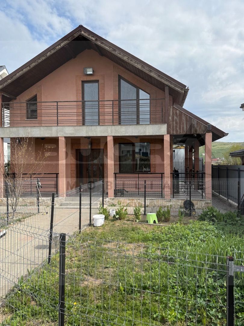 De vânzare casa 4 camere în Câmpenești, Apahida - Poză 2