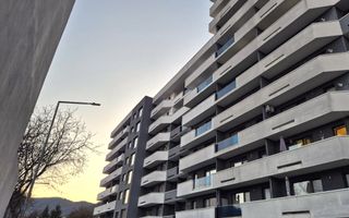 Exclusivitate -Apartament în bloc nou, Intrare Răcădău, cu priveliște spre Tâmpa - Poză 18