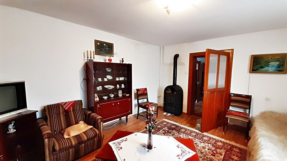 Halchiu, casa cu teren de 1152mp, 110000 euro - Poză 13