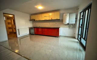 SOLD/ VANDUT Casă / Vilă cu 3 camere de vânzare în zona Faleza Nord - Poză 5