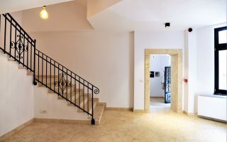 Vila impunatoare - 20 camere - birouri - Romana-Lahovari - Poză 6