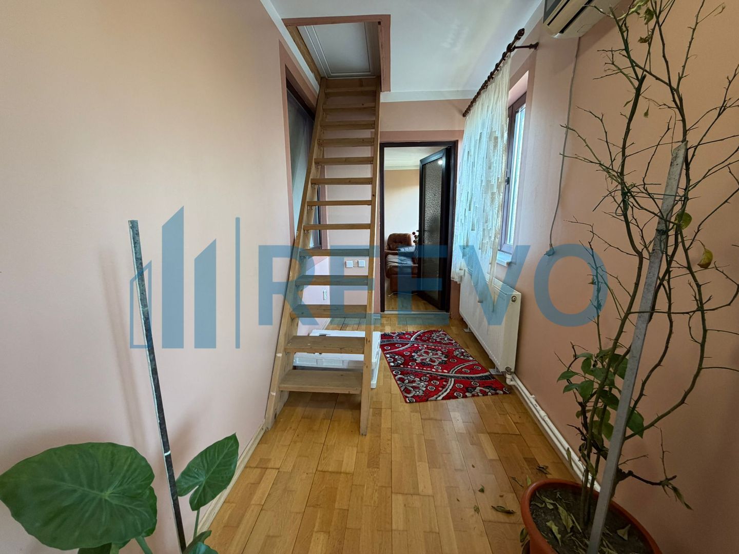 Casă/Vilă de vânzare în comuna Târgu Trotuș, județul Bacău. - Poză 18