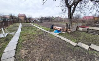 Casa de vanzare cu teren generos - Poză 11