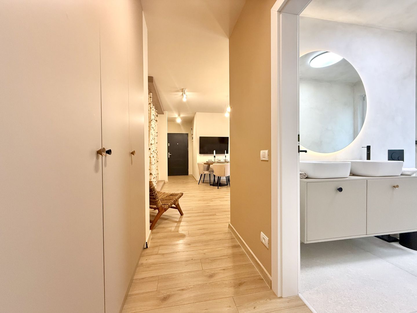 Eleganta și atenție la detalii într-un apartament cu 2 camere, Lipovei - Poză 16