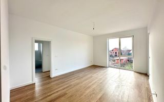 Etaj 1. Lift. Decomandat. Loc parcare. - Poză 1