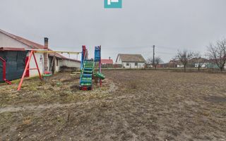 Casă frumoasă la Iratoș la preț bun - Poză 26