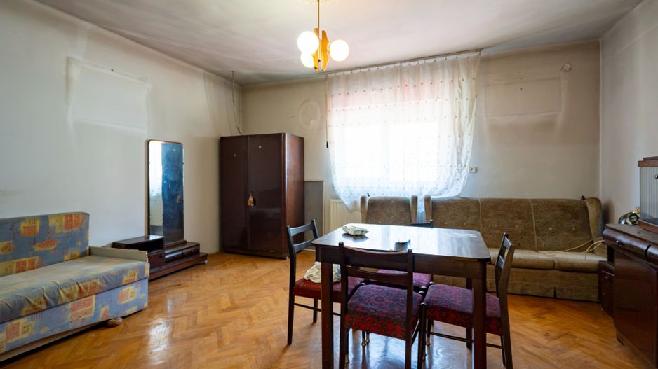 Casa cu 620 mp de teren in Rogerius - Poză 4