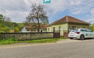 Casă cu teren generos Vărădia de Mureș - Stejar - Poză 1