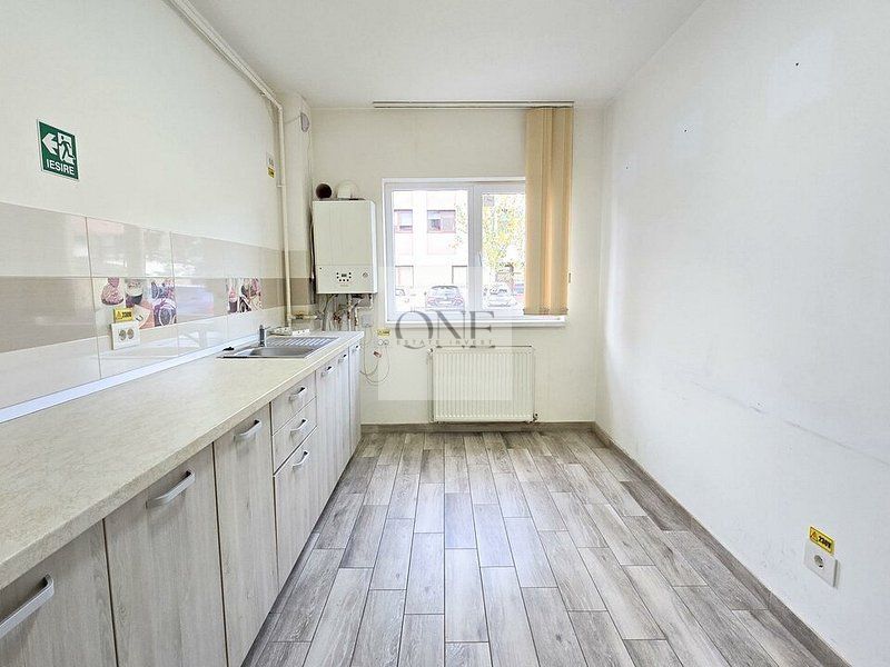 Spatiu De Birou Zona De Case Tractorul - Poză 9