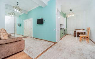 Apartament cu 2 camere, Centru - Poză 2