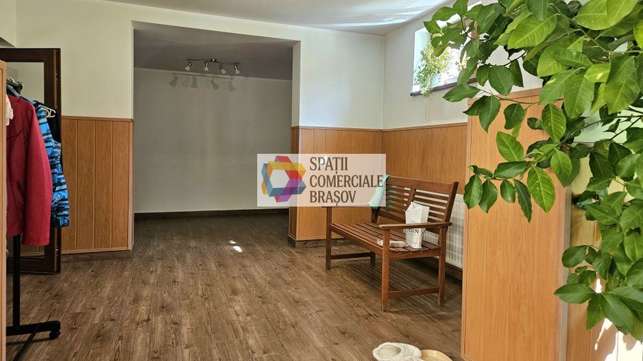 Casă plus Spațiu comercial  741 mp, Teren 906 mp Brasov - zona Blumana - Poză 14