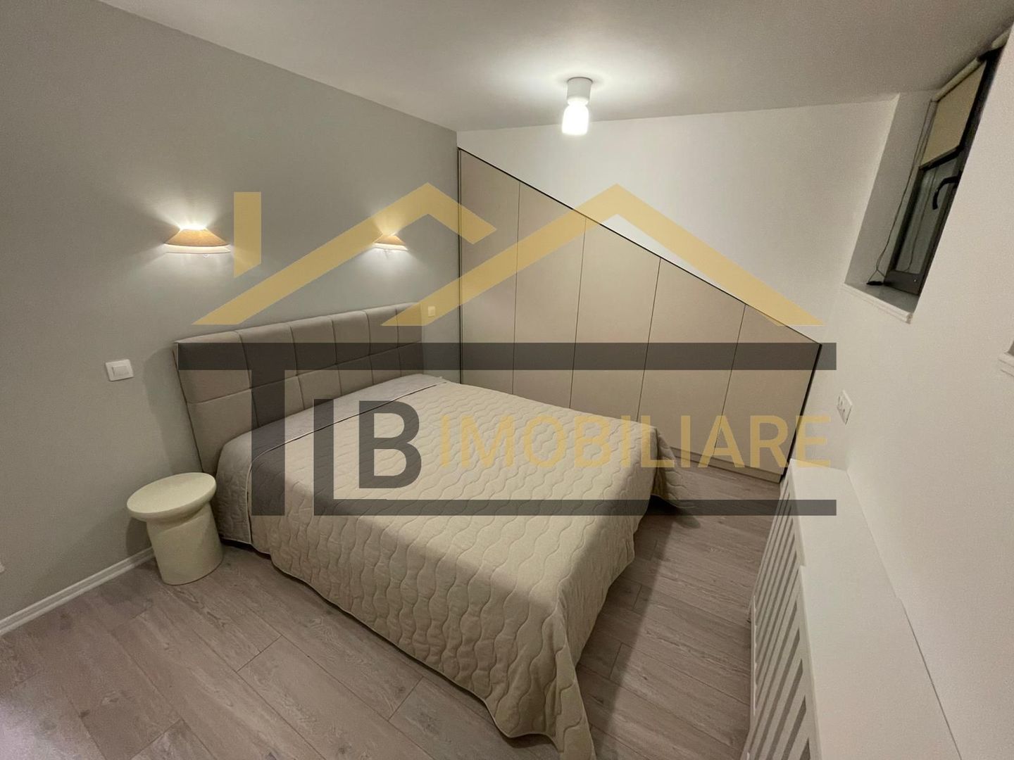 Apartament de 2 camere, 40mp, parcare, Zona Platou - Poză 4