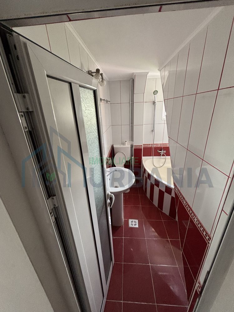Apartament 2 camere, mansardă, Mircea cel Bătrân, Alexandru cel Bun - Poză 3