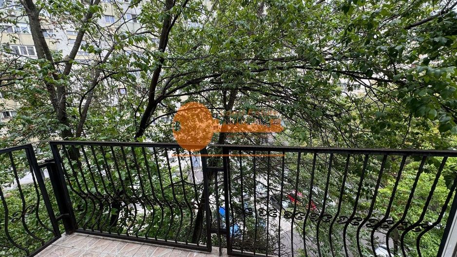 2 camere Crangasi ( bloc 1983- 6 minute de metrou ) - Poză 7