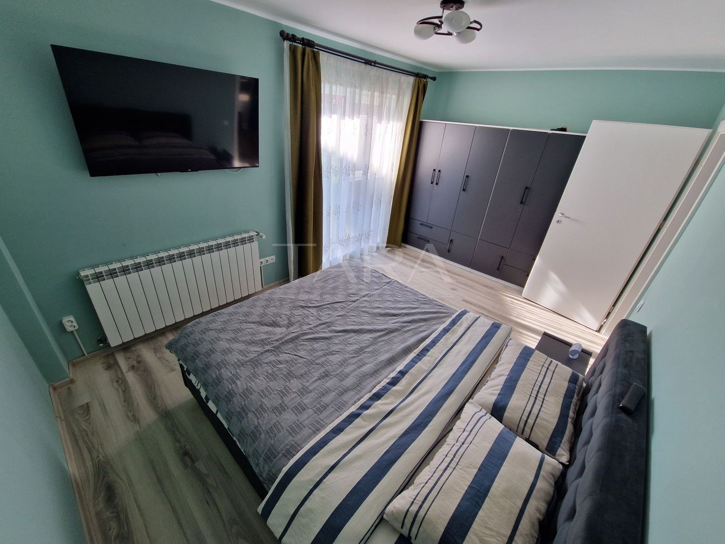 Apartament cu 2 camere și parcare, zona Parc Poligon. - Poză 4