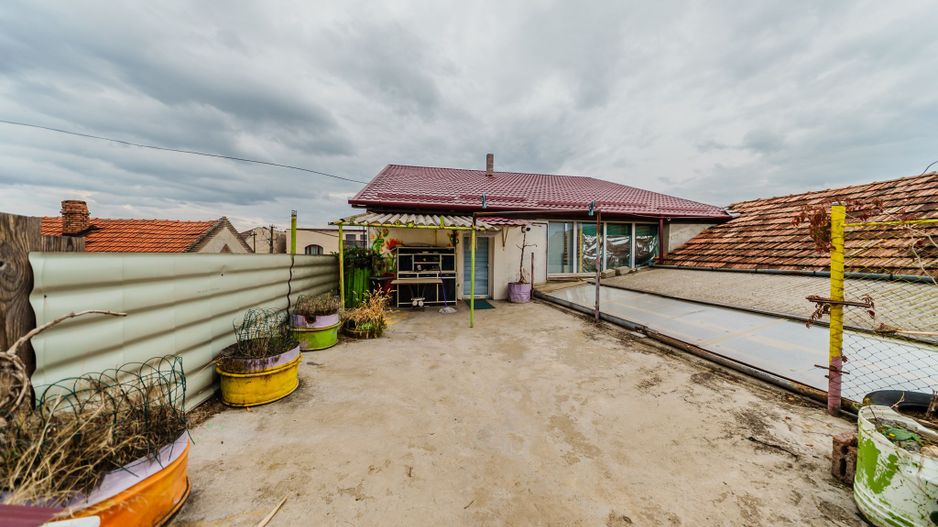 GRADISTE | 4 camere 100mp utili + terase si curte in proprietate 144mp - Poză 15