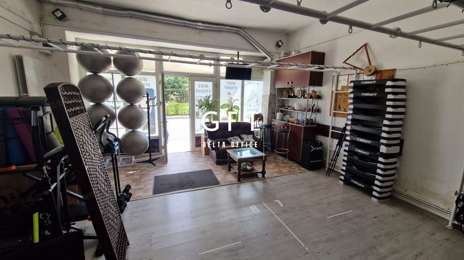 Spatiu comercial 65 mp ! Zona intens circulata - Poză 2