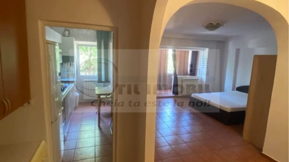 Apartament 1 camera decomandat etaj 1 Gara 107.000 euro - Poză 5