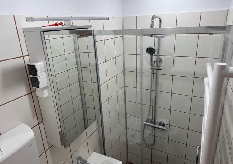 Soarelui-Cerna | 1 Camera | Recent renovata | Etaj 2 | Mobilat si Utilat - Poză 7