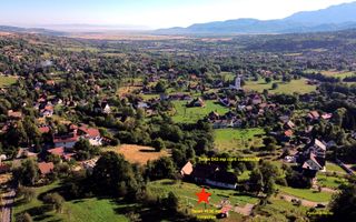 Teren 7.444 mp + casă tradițională în Predeluț–Bran - Poză 1