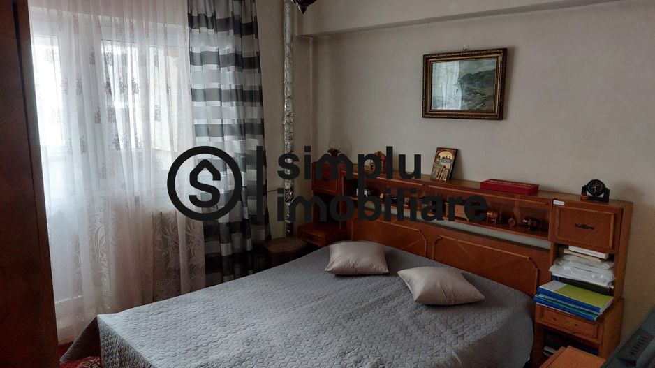 3 camere decomandate, etaj 3/4, Calea Bucuresti - 137 000 Euro - Poză 1