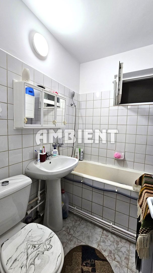 Apartament 2 camere, renovat complet, zona Centru; - Poză 5