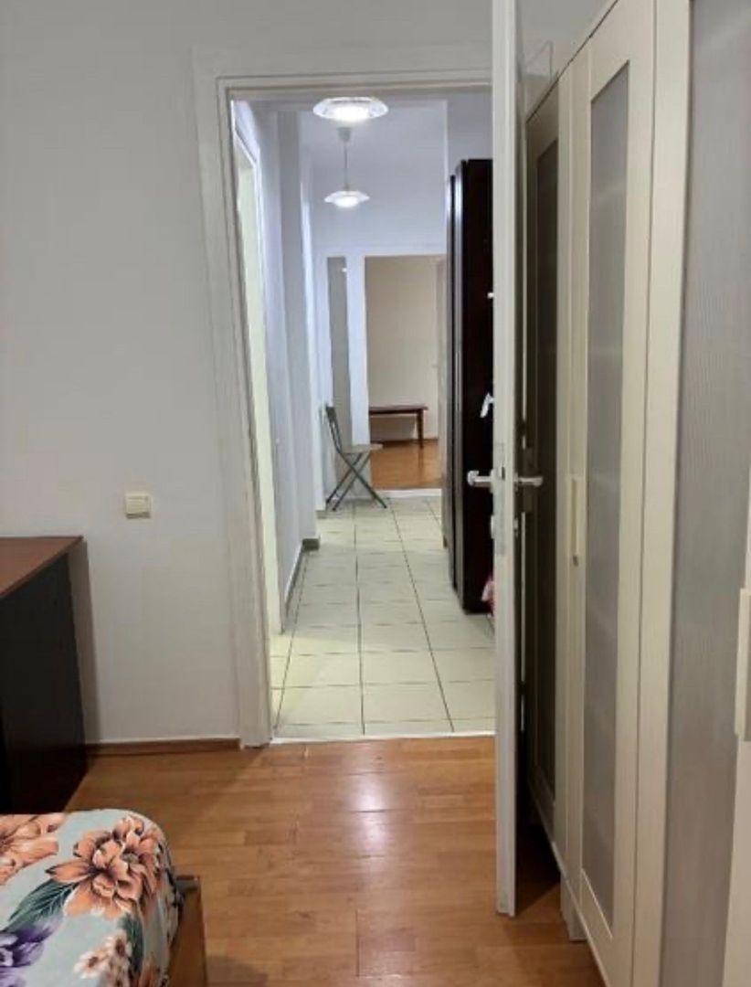 AP. 2 CAMERE- DAMAROAIA, PARCARE INCLUSA, BUCATARIE INCHISA, METROU - Poză 7