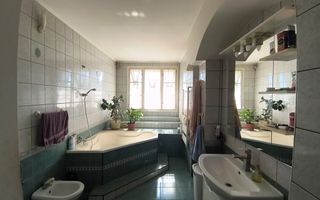 Apartament 3 camere | 120 MP | Ultracentral | Terasă + Pod | 93.800 € - Poză 10