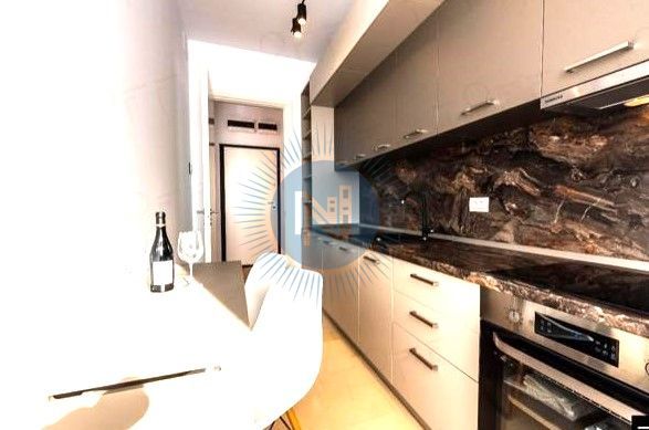 Apartament 2 camere Luxuria Residence cu loc de parcare - Poză 5