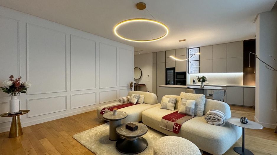 Rafinament și Confort Absolut – 4 Camere în Rahmaninov Residence - Poză 1