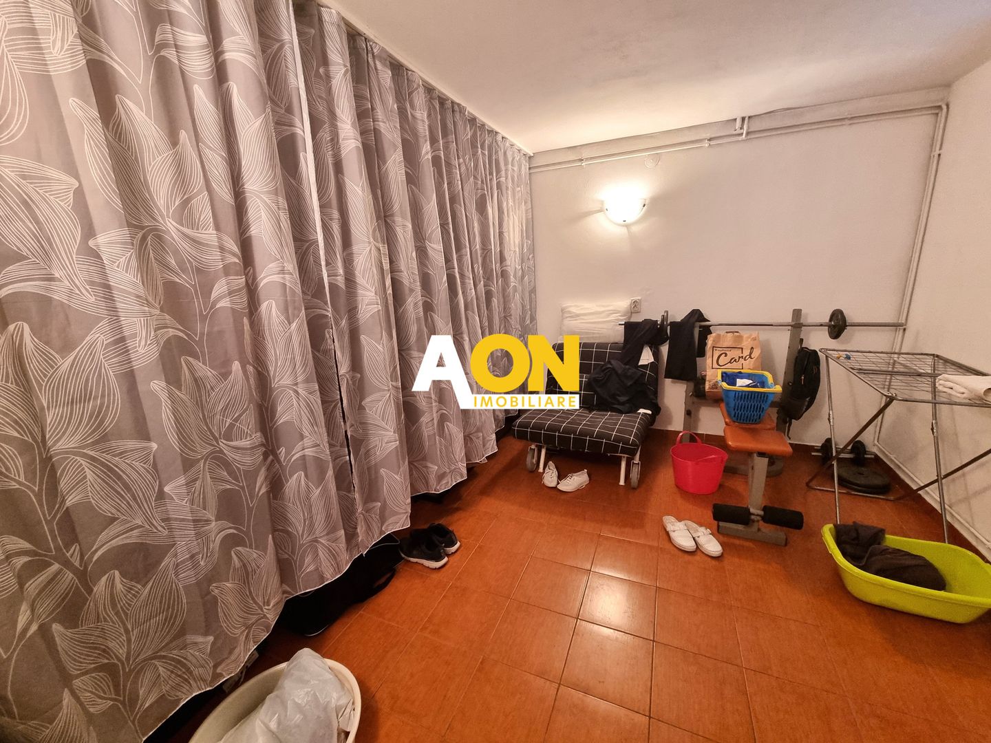 De vanzare casa 5 camere , 886mp teren, zona Alba-Micesti - Poză 14