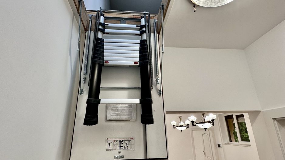Casa de inchiriat, 3 camere, 3 bai, renovata, prima inchiriere. - Poză 18