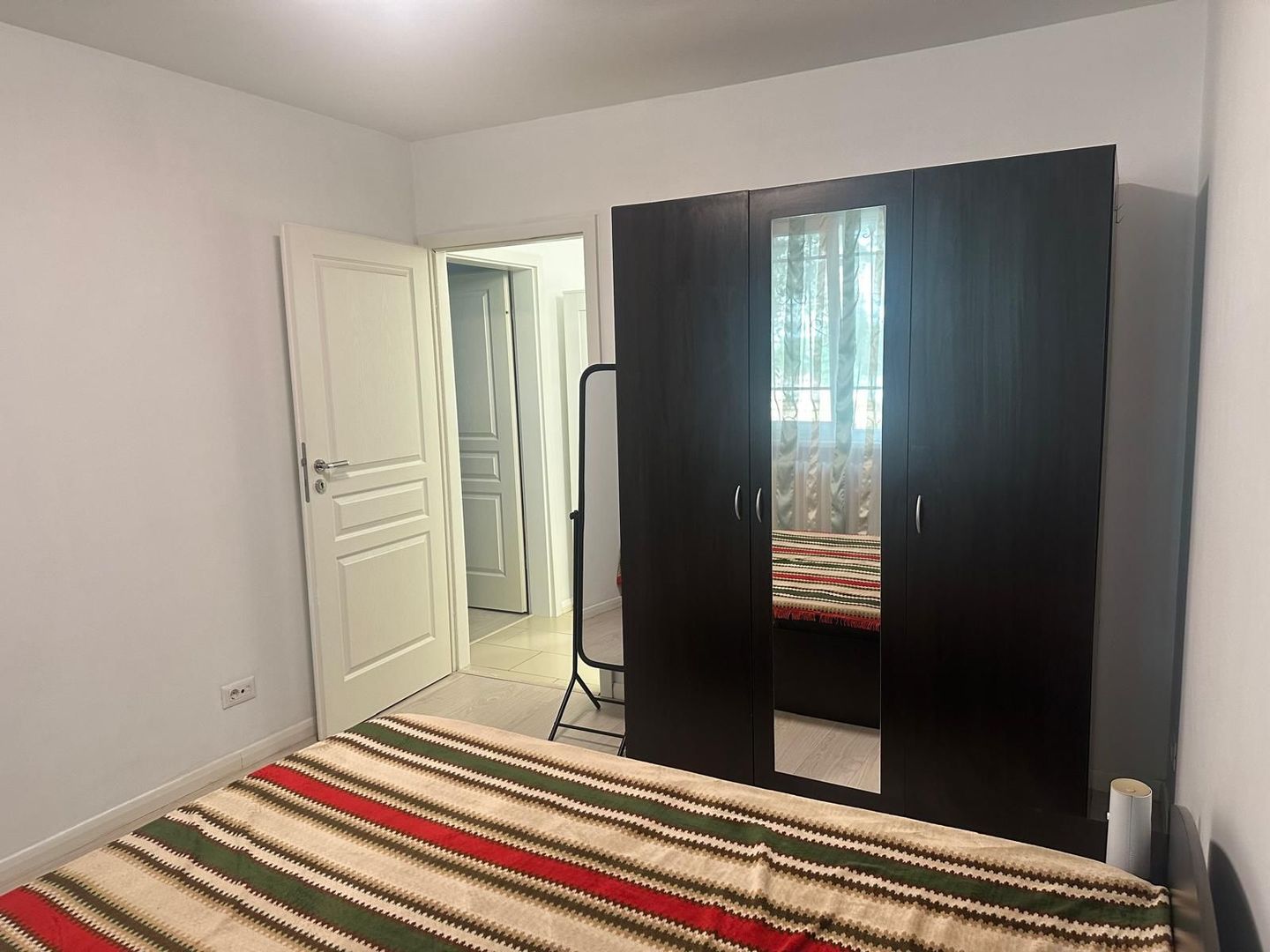 🏢 DE ÎNCHIRIAT: Apartament Modern 2 Camere | Zona Brâncoveanu | - Poză 3