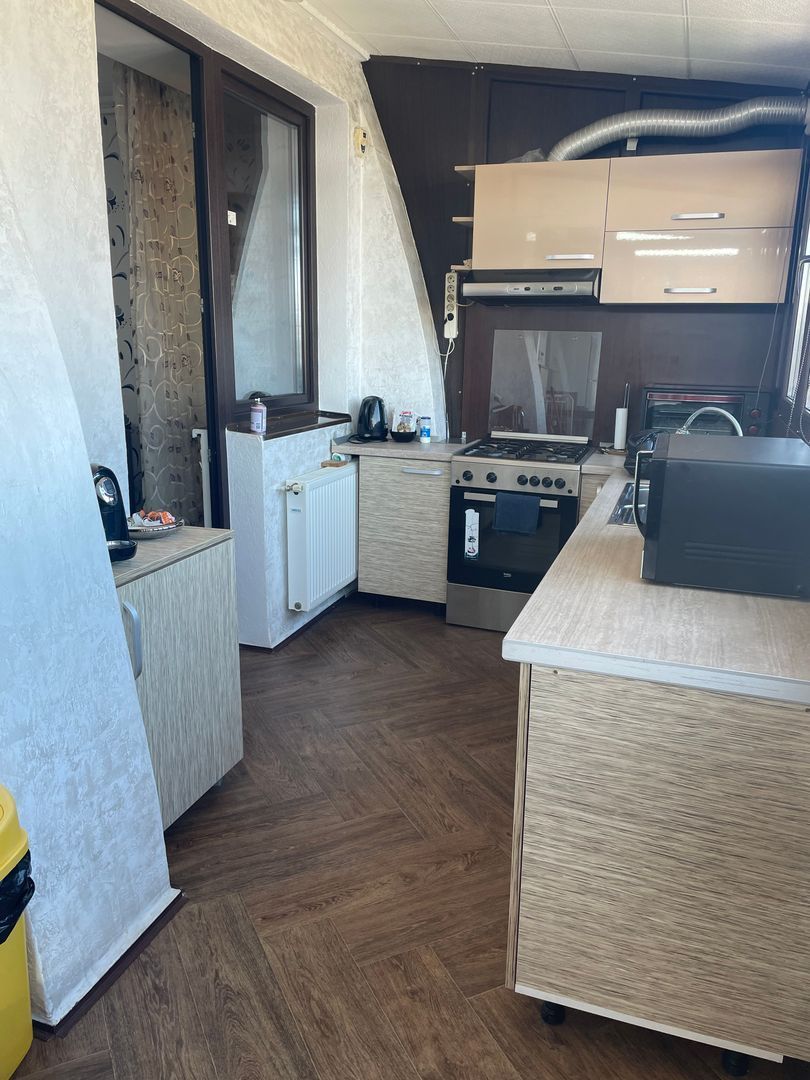 Apartament 2 camere foarte spațios Otopeni ULTRACENTRAL - Poză 4