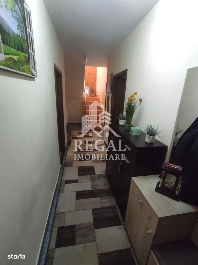 Casa 4 camere, zona Centrala - Poză 4