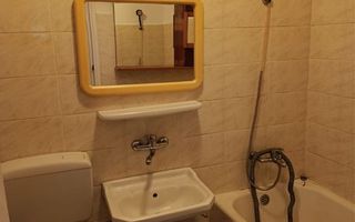 BRASADAS închiriază ap cam etaj 3/4 LIDL Careiului. - Poză 8