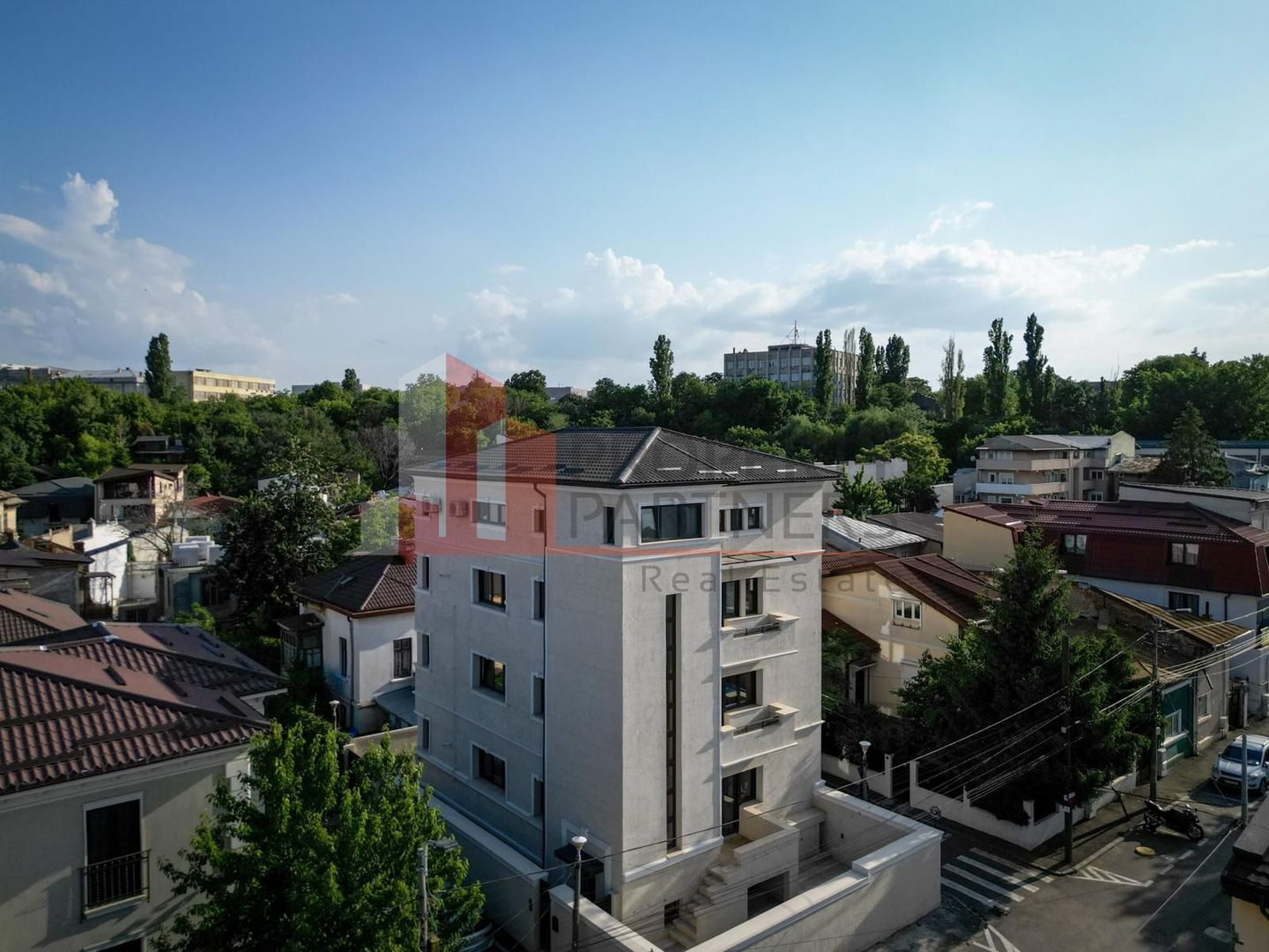 Duplex disponibil  în centrul Bucureștiului. - Poză 1