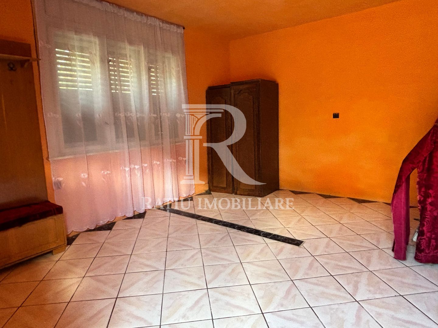 Casă cu etaj în Salonta | 996 mp | Grădină & livadă - Poză 18