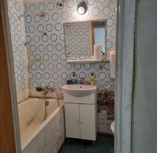 Apartament 3 camere Drumul Taberei Pascani + GARAJ - Poză 3