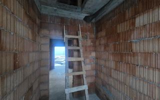 Casa 4 camere pe un singur nivel Tineretului Selimbar - Poză 8