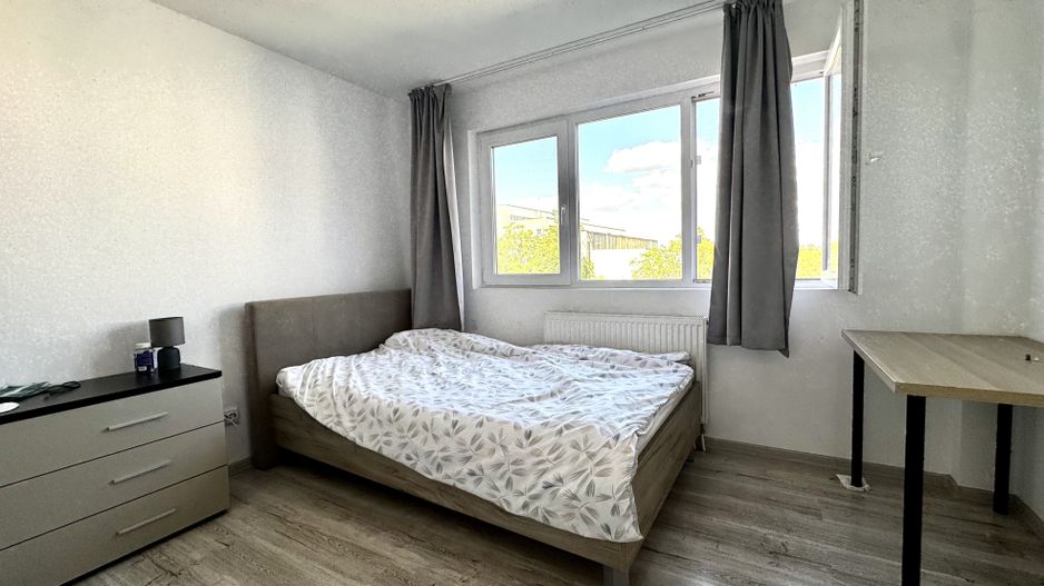 Apartament 4 camere, spațios, in zona Centralǎ- Piața Mǎrǎști - Poză 10