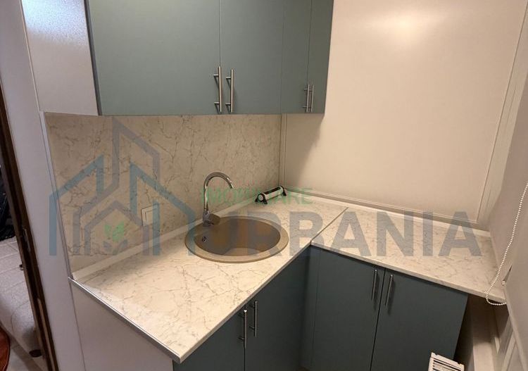 Inchiriez apartament cu 2 camere in Nicolina 1 - Poză 4