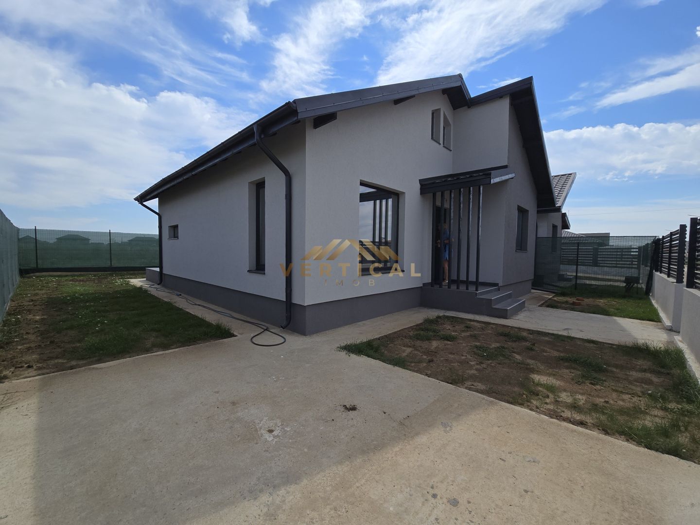 Casa 3 Camere intrare comuna Berceni - Poză 1