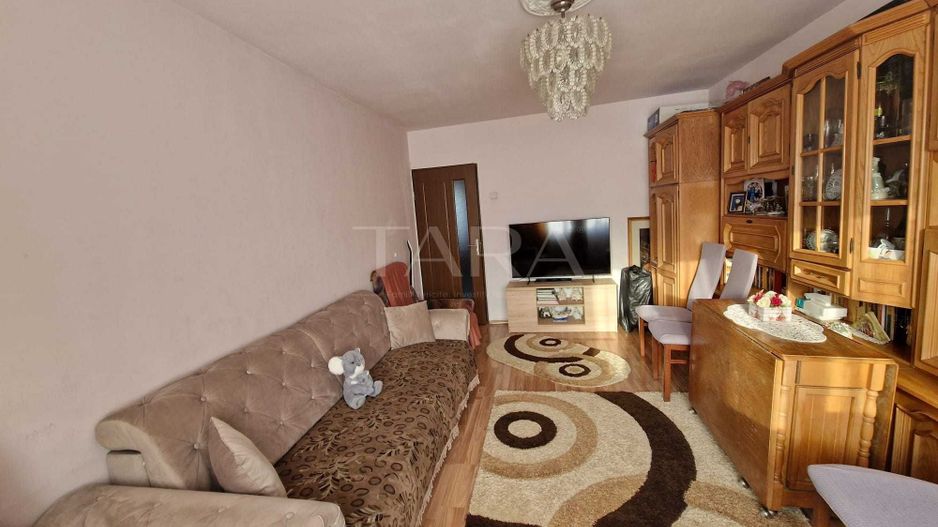 Apartament 2 camere Între Lacuri, mobilat, parcare, zonă excelentă. - Poză 2