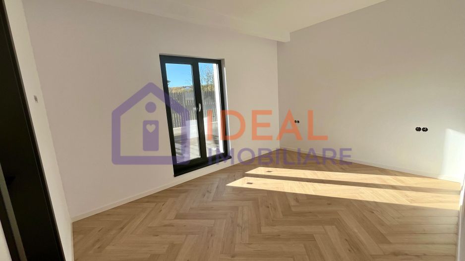 Apartament premium cu 4 camere și curte proprie – parter - Poză 3