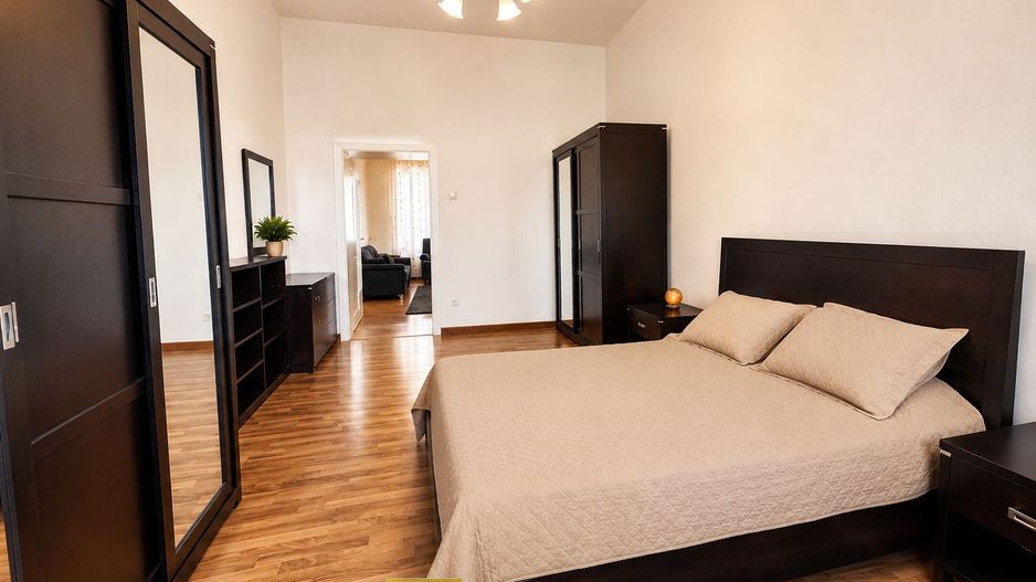 Vânzare apartament 2 camere ultracentral (în curte la McDonalds) - Poză 5
