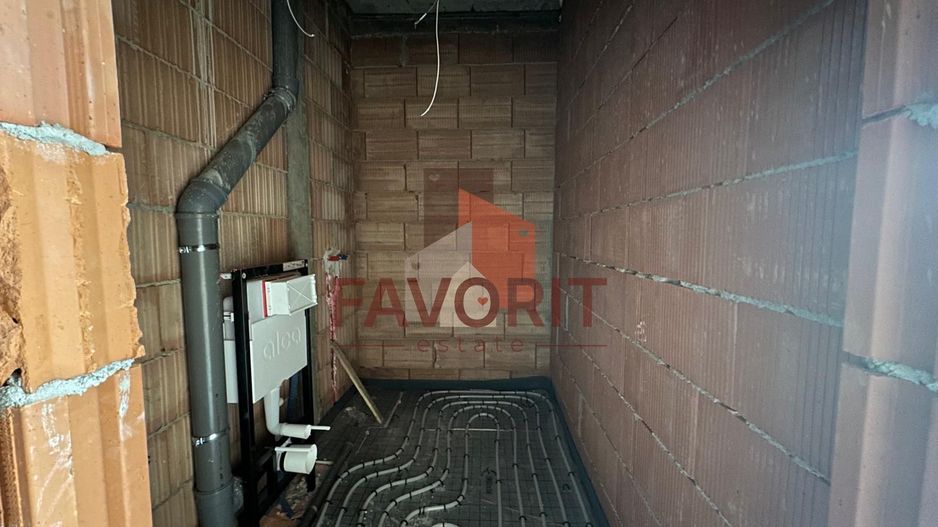 3 camere | 83 mp | Gradina proprie 50 mp | Bloc nou | dressing | 2 bai - Poză 12